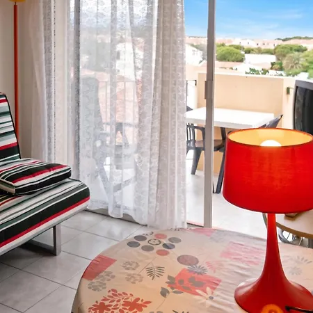 A Saint-cyprien Avec Vue Sur La - 24m² Apartment *