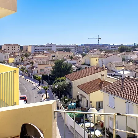 A Saint-cyprien Avec Vue Sur La - 24m²
